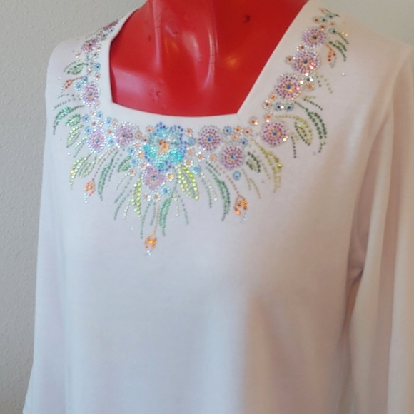 Embellished Women's Square Neck Top in White with Long Sleeves size Small - Picture 4 of 14